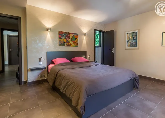 Bed & Breakfast Comme Evidence 3*